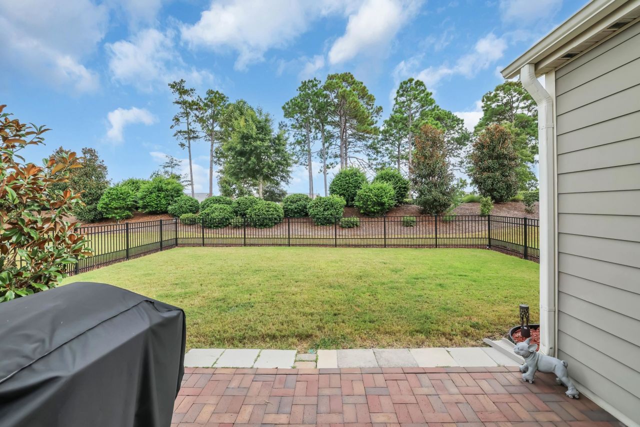 6652 Anterselva Dr. Photo 35