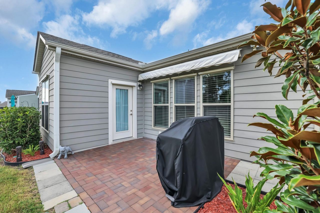 6652 Anterselva Dr. Photo 36