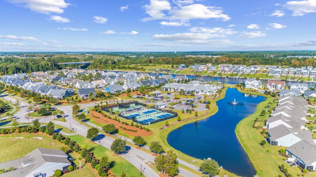 6652 Anterselva Dr. Photo 41