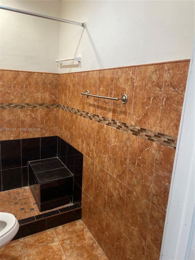 10701 NW 23rd Ave , Miami, FL 33167 Photo