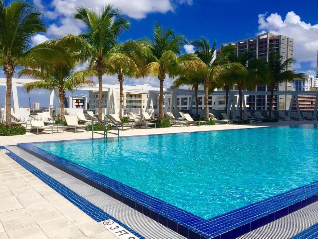 1111 SW 1st Ave , Unit 1823-N, Miami, FL 33130 Photo