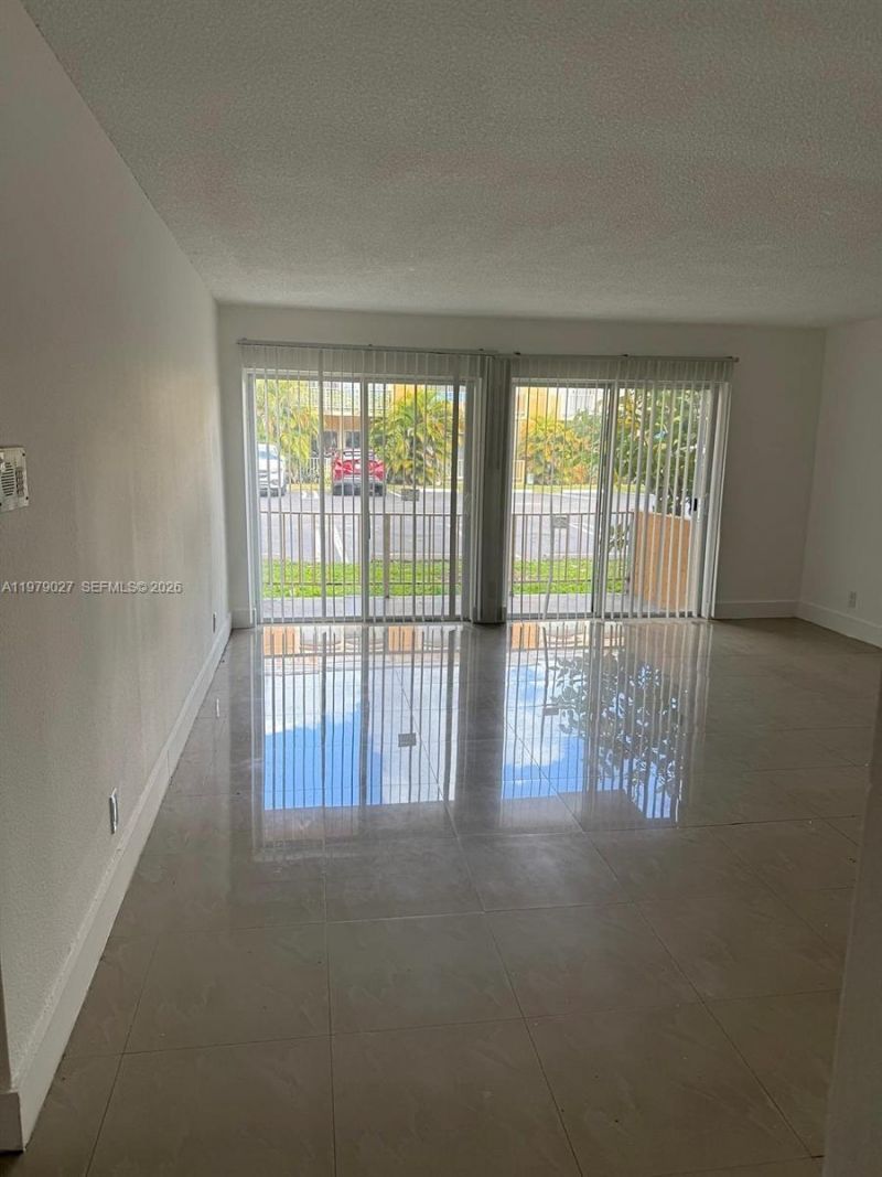 17911 NW 68th Ave, Unit N104, Hialeah, FL 33015 Photo