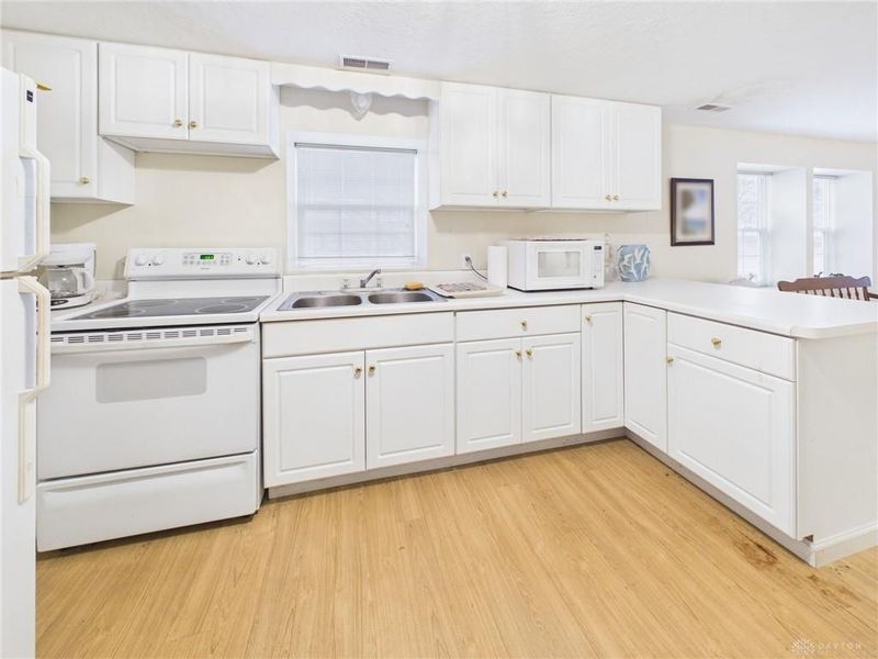 104 Villa Nova Boulevard, Saint Marys, OH 45885 Photo 6