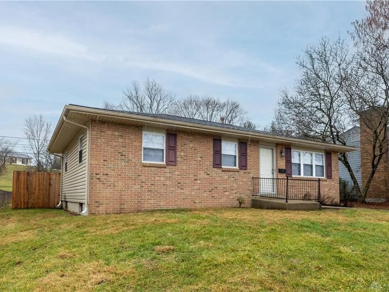 559 Marshall Drive, Xenia, OH 45385 Photo 3