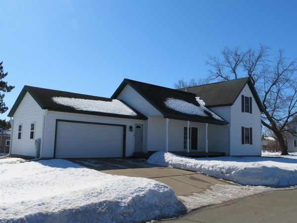 615 CHIPPEWA STREET, Merrill, WI 54452