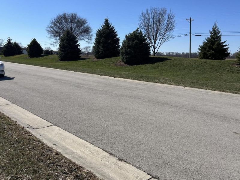 2100 Golfview Drive, Celina, OH 45822 Photo 7