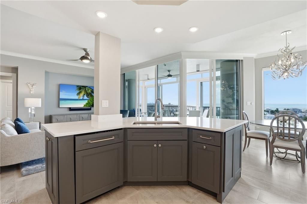 4192 Bay Beach Ln , Unit 893, Fort Myers Beach, FL 33931 Photo