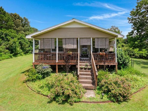 1015 Long Island Road, New Hope, TN 37380