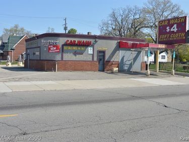 8546 Puritan Street, Detroit, MI 48238