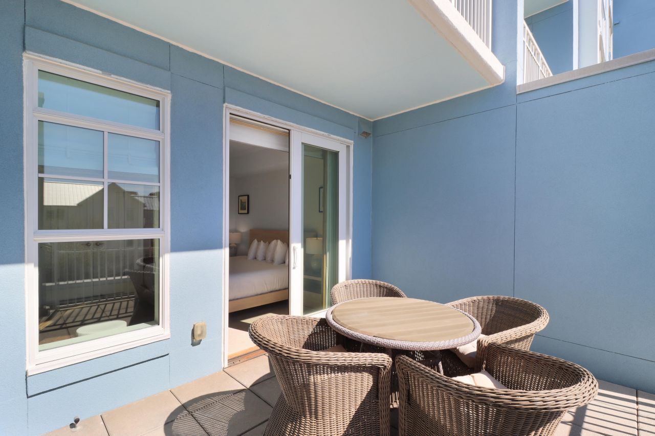 5802 Palmetto Drive Photo 10