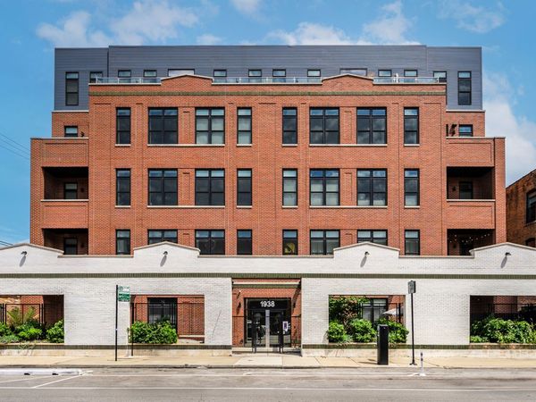 1938 W Augusta Boulevard, Unit 204, Chicago, IL 60622