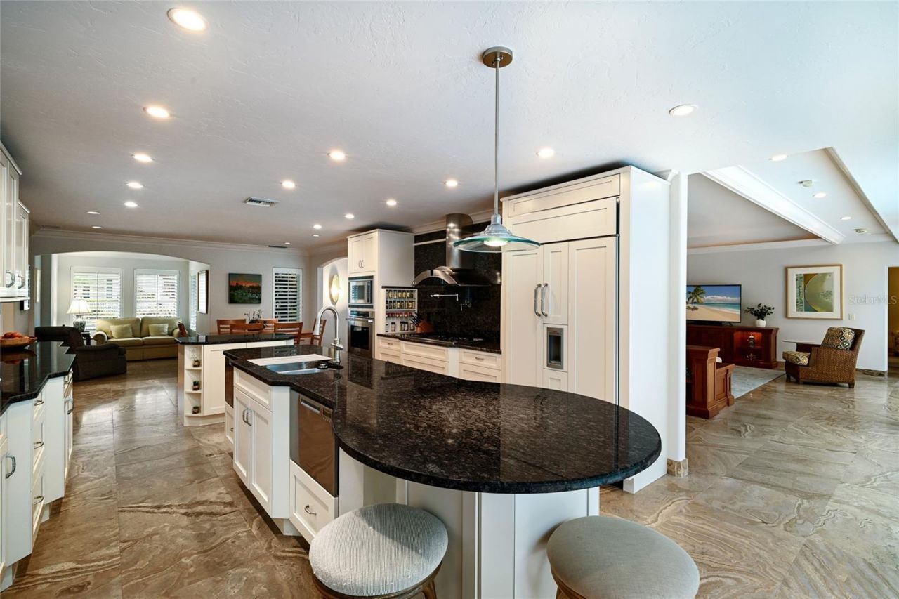 218 Robin Drive, Sarasota, FL 34236 Photo