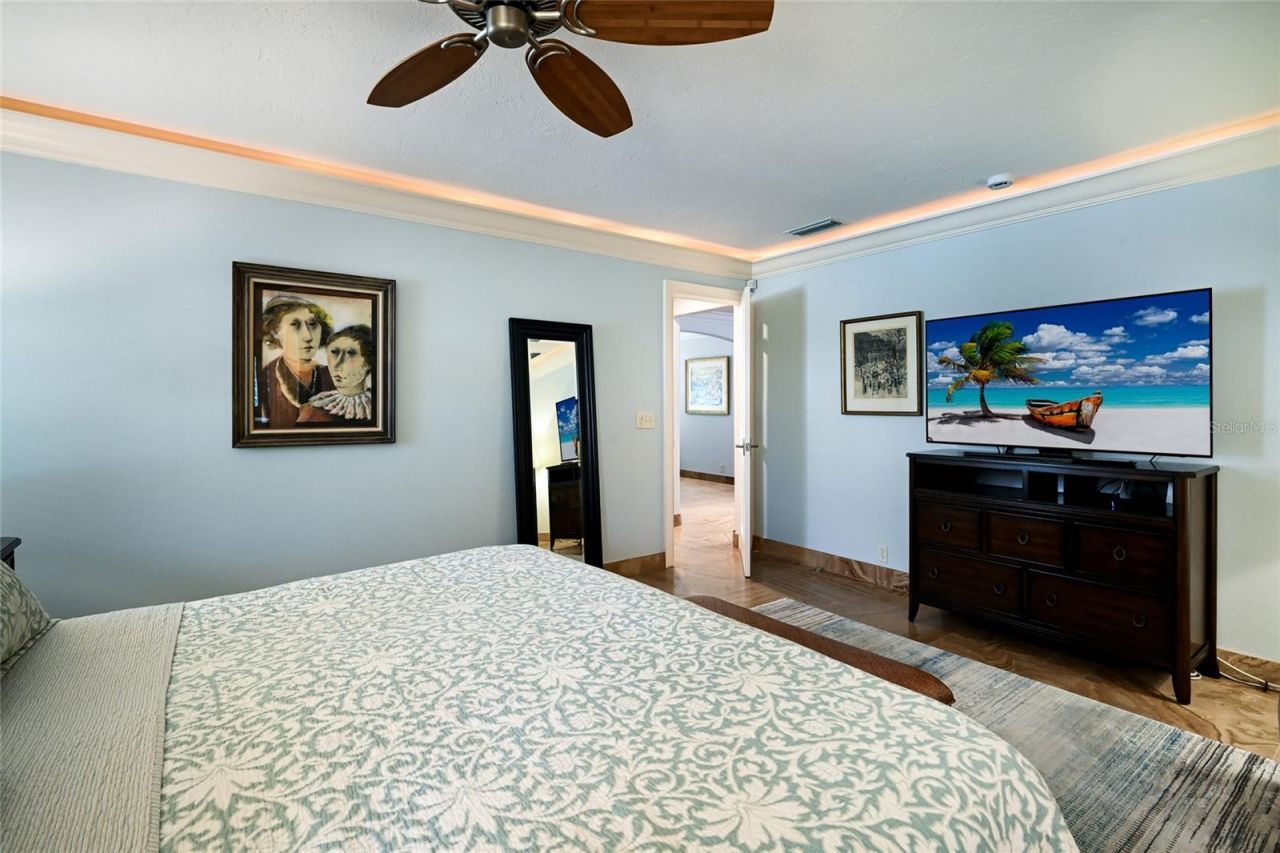 218 Robin Drive, Sarasota, FL 34236 Photo