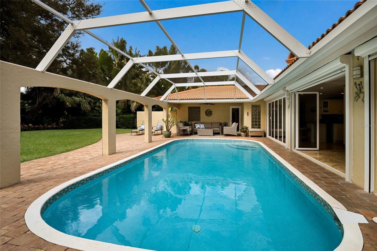 218 Robin Drive, Sarasota, FL 34236 Photo