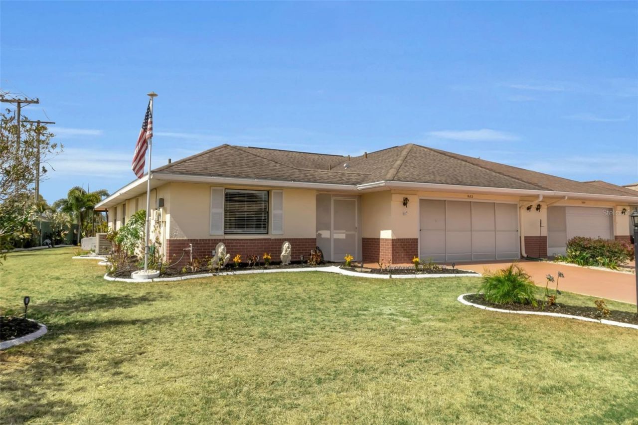 1602 Dower Way, Sun City Center, FL 33573 Main Photo