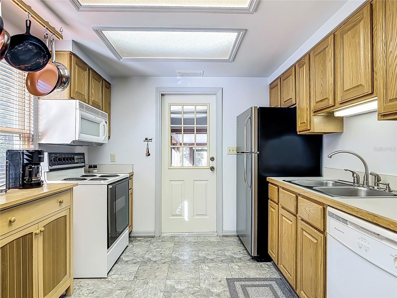 19534 Fox Den Lane , Altoona, FL 32702 Photo