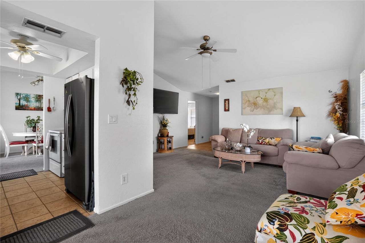 8565 Charter Club Circle, Unit 6, Fort Myers, FL 33919 Photo