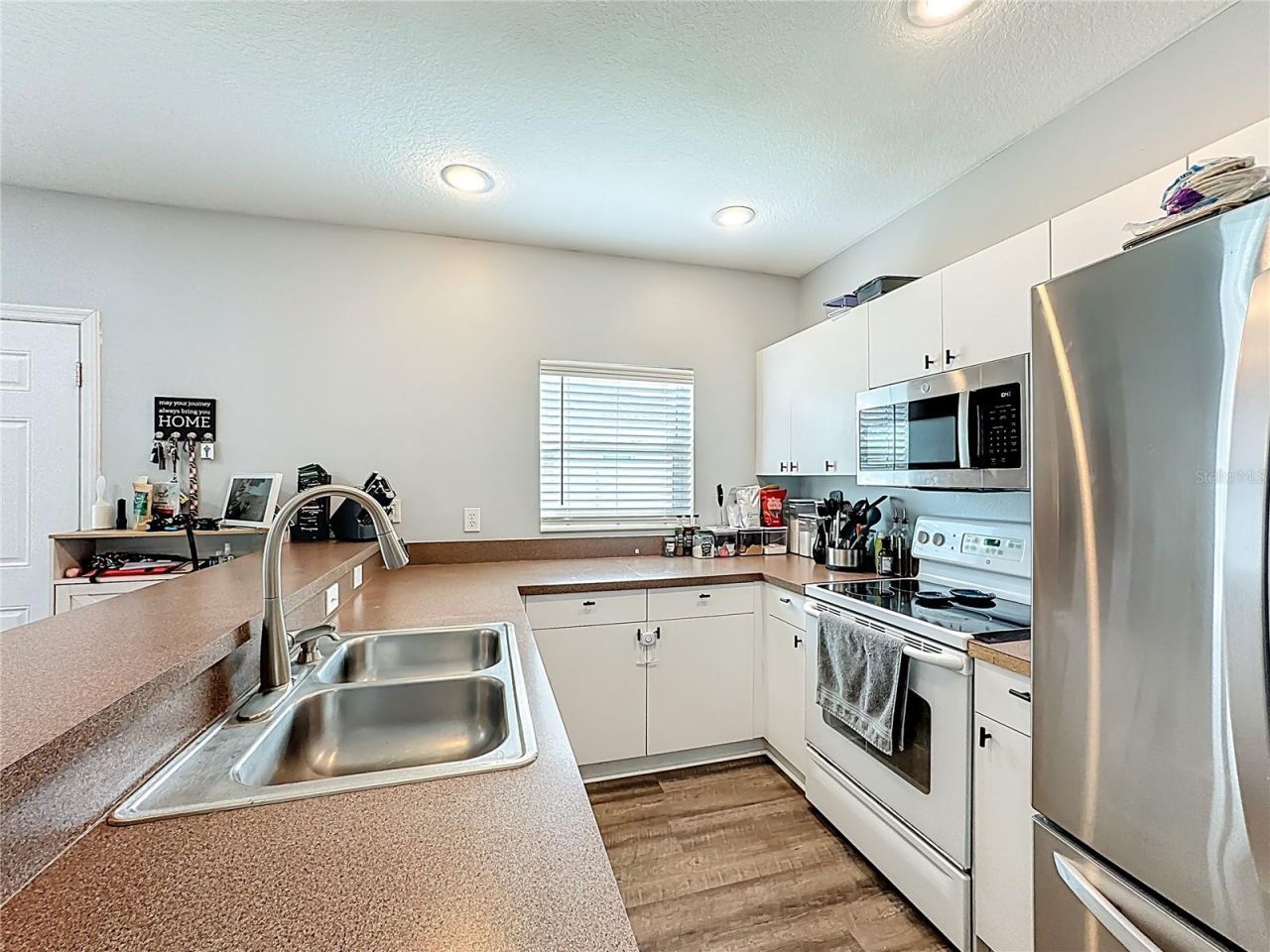 2527 29th Avenue E, Palmetto, FL 34221 Photo