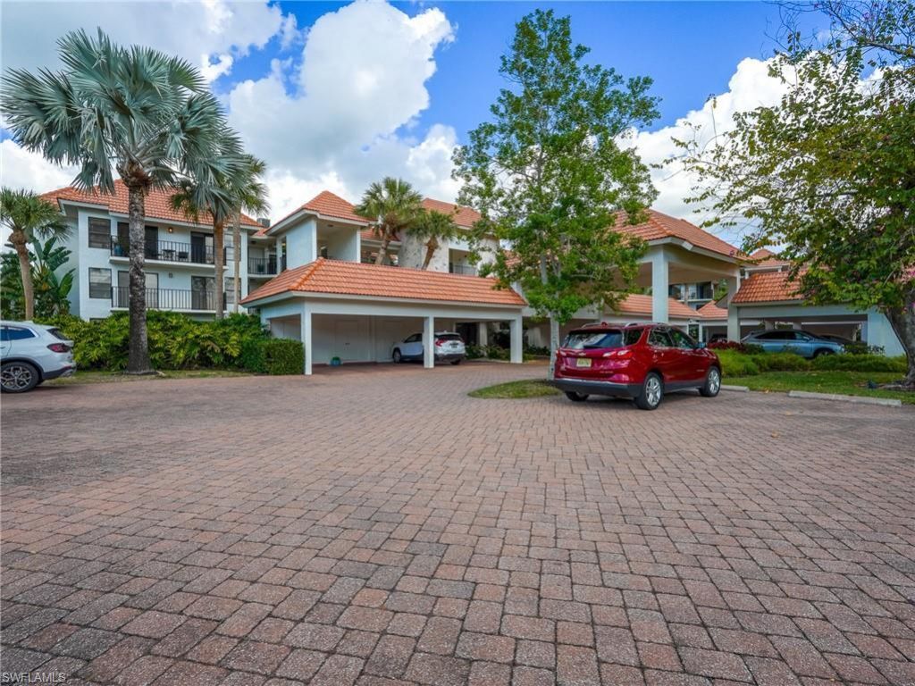 5890 Via Lugano, Naples, FL 34108 Photo