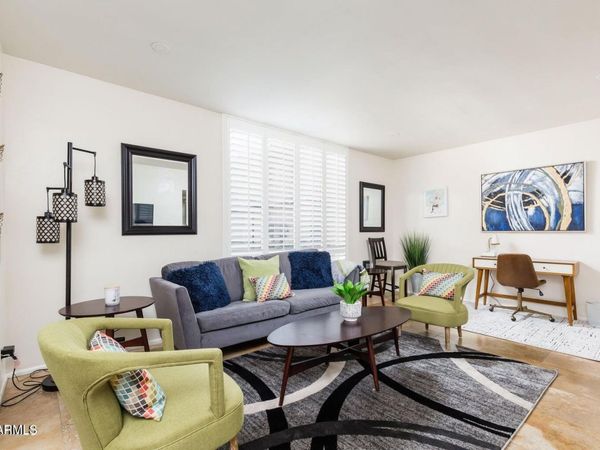 3242 E CAMELBACK Road, Unit 104, Phoenix, AZ 85018