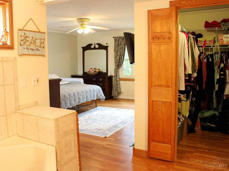 5588 W Fork Road, Cincinnati, OH 45247 Photo 13