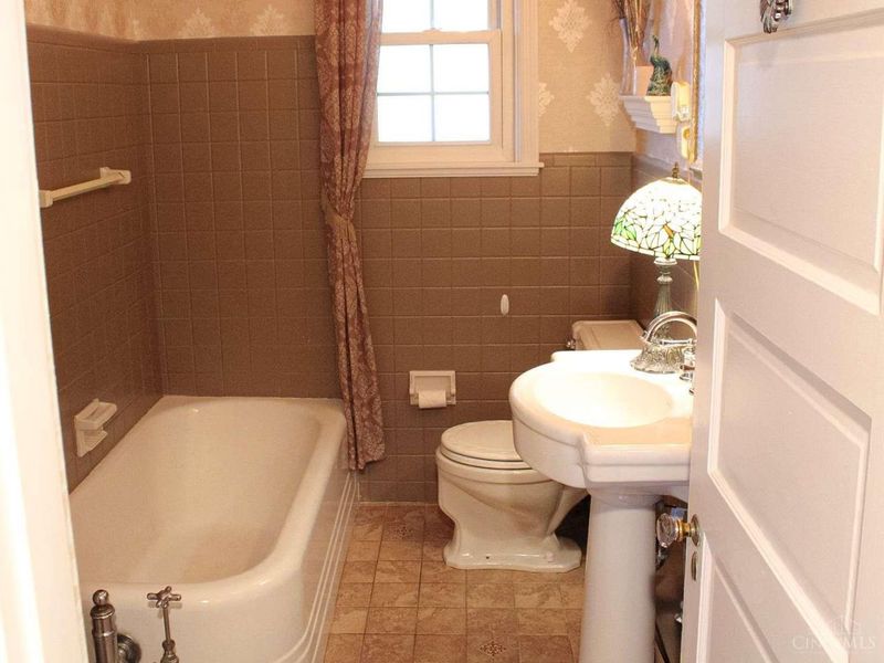 5588 W Fork Road, Cincinnati, OH 45247 Photo 19