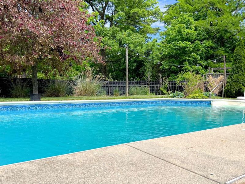 5588 W Fork Road, Cincinnati, OH 45247 Photo 2