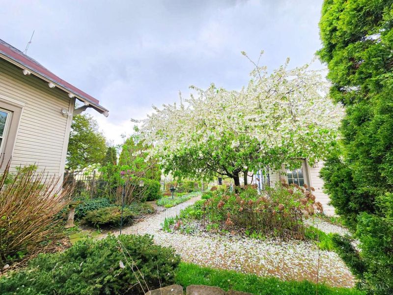 5588 W Fork Road, Cincinnati, OH 45247 Photo 22