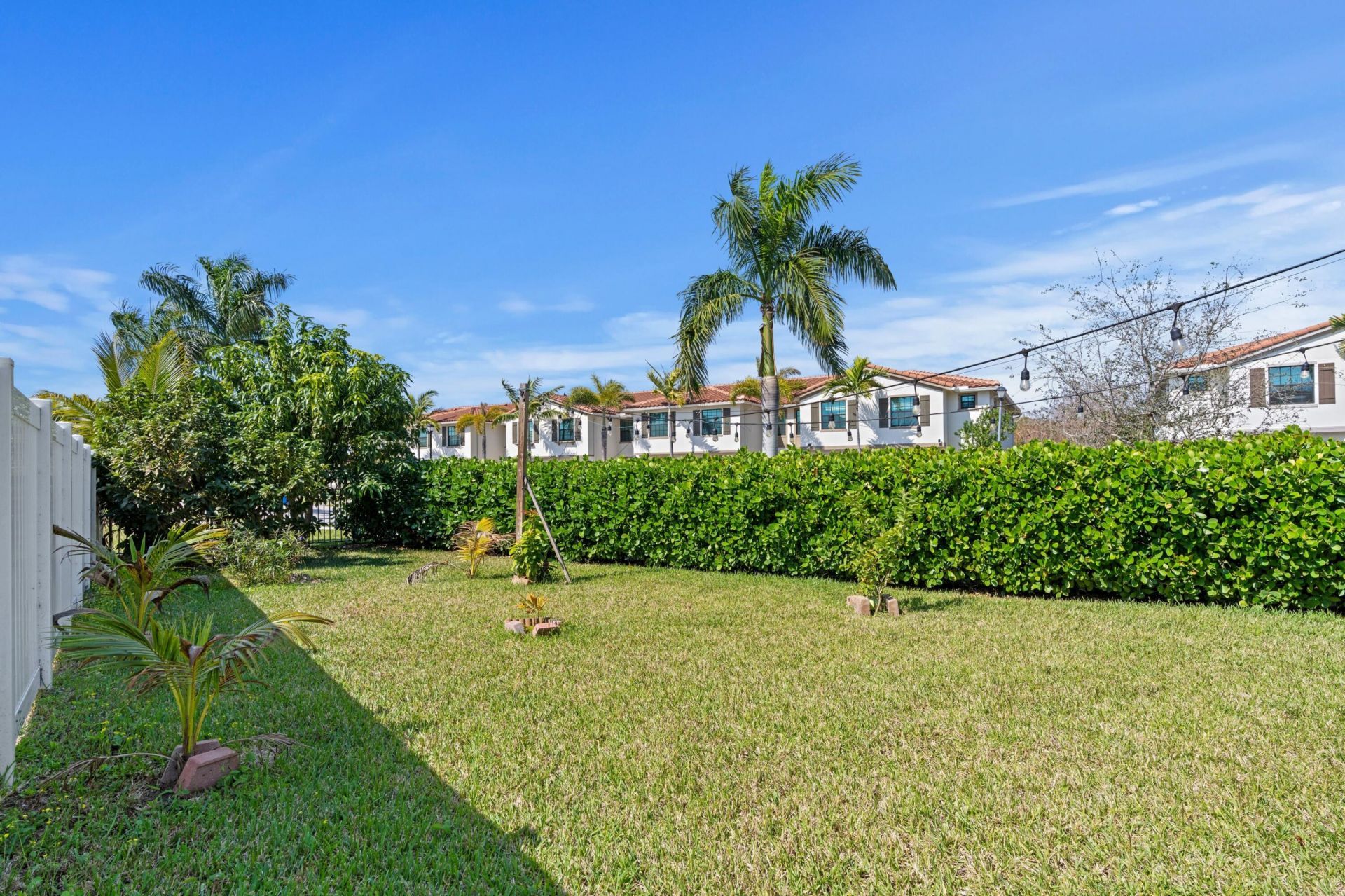 4021 Sycamore Cove, Riviera Beach, FL 33410 Photo