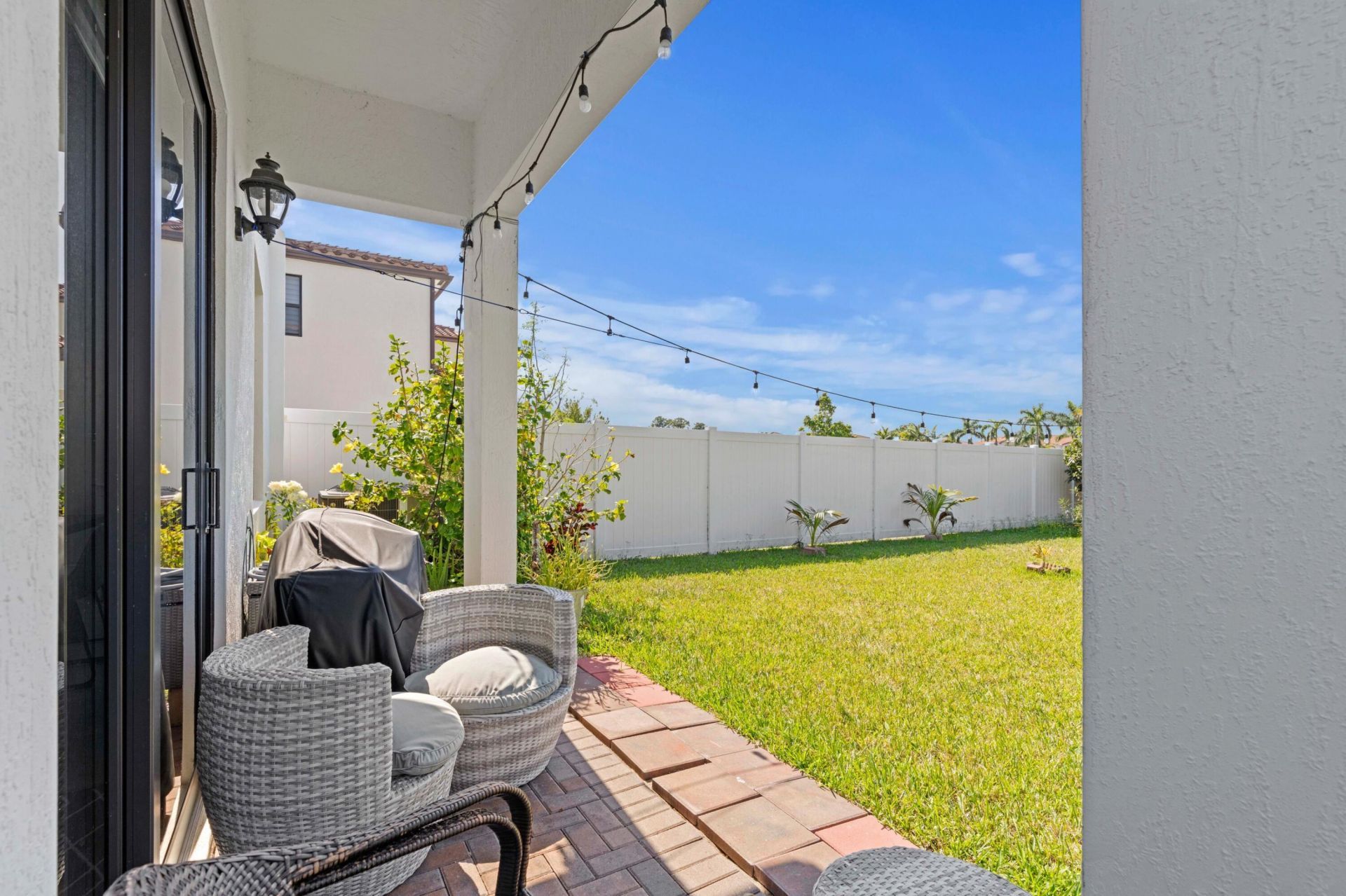 4021 Sycamore Cove, Riviera Beach, FL 33410 Photo