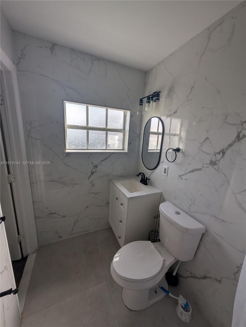 232 SW 23rd St, Unit 1-3, Fort Lauderdale, FL 33315 Photo