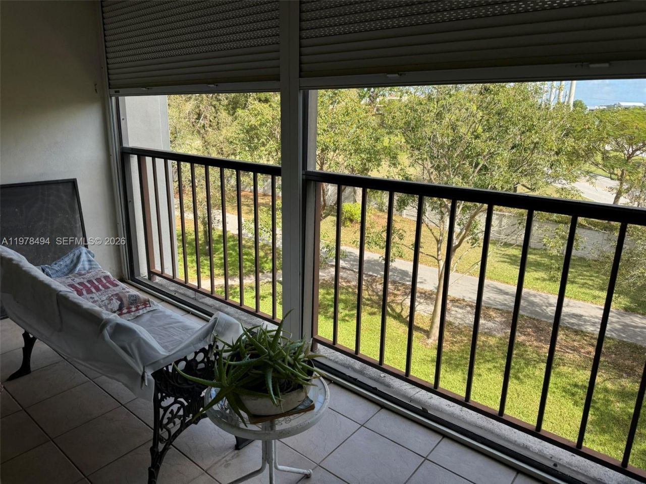 9180 SE Fontainebleau Blvd , Unit 302, Miami, FL 33172 Photo