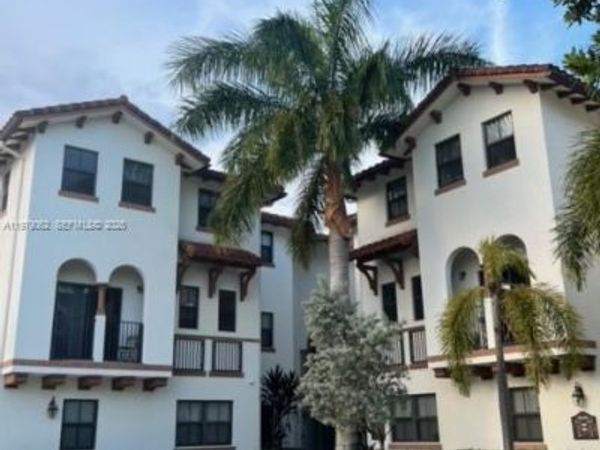 10600 NW 88th St, Unit 215, Doral, FL 33178