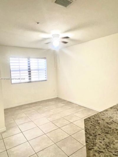 10600 NW 88th St, Unit 215, Doral, FL 33178 Photo