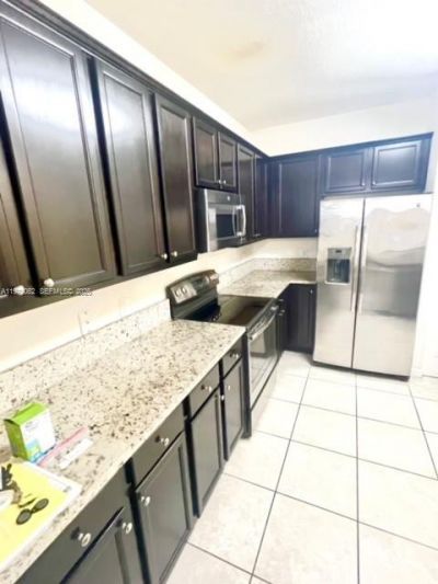 10600 NW 88th St, Unit 215, Doral, FL 33178 Photo