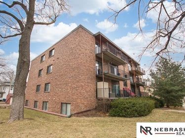 2400 A Street, Unit 1, Lincoln, NE 68502