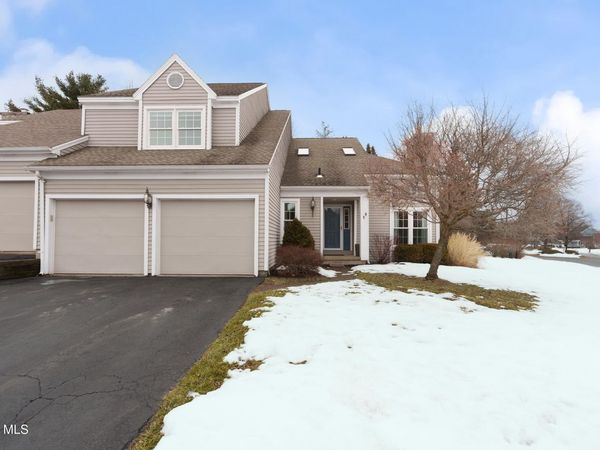 1 Ridgefield Drive, Voorheesville, NY 12186