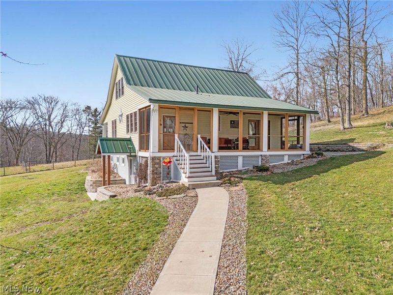 2210 Scroll Road SW, Carrollton, OH 44615 Photo 1