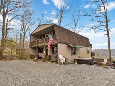 17 Old Jamestown Road, Russell Springs, KY 42642