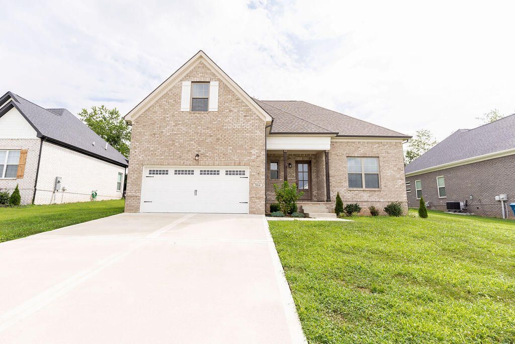 904 Shelburne Way, Nicholasville, KY 40356 Main Photo