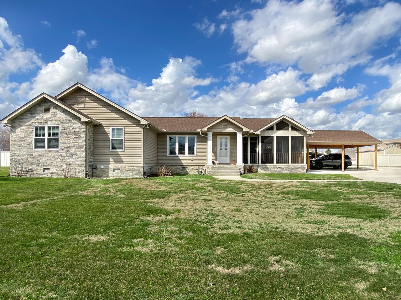 577 Maple Springs Rd, Manchester, TN 37355 Main Photo