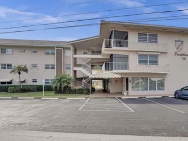 745 SE 19th Avenue, Unit 114, Deerfield Beach, FL 33441