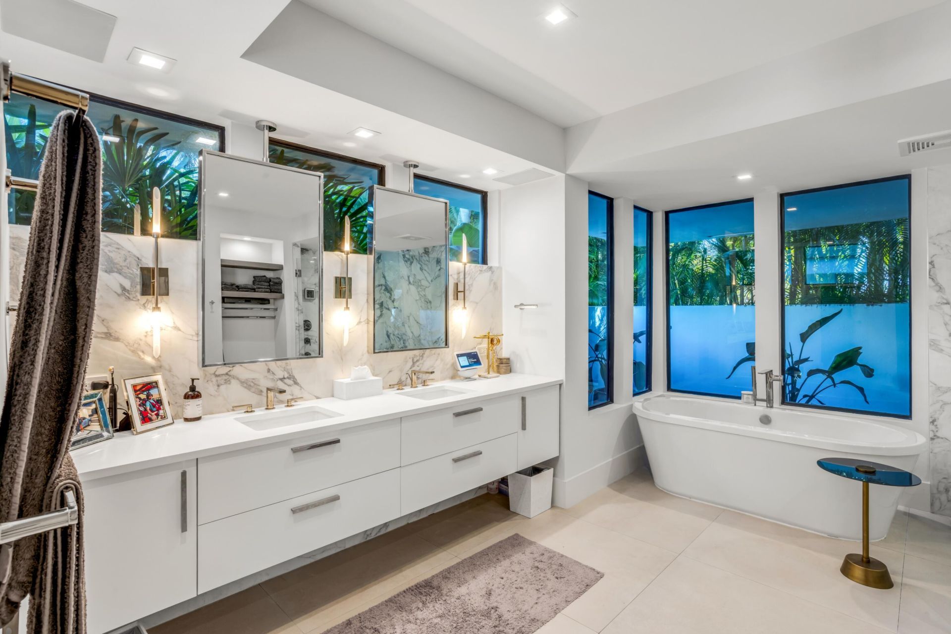 1080 Lake Drive, Delray Beach, FL 33444 Photo