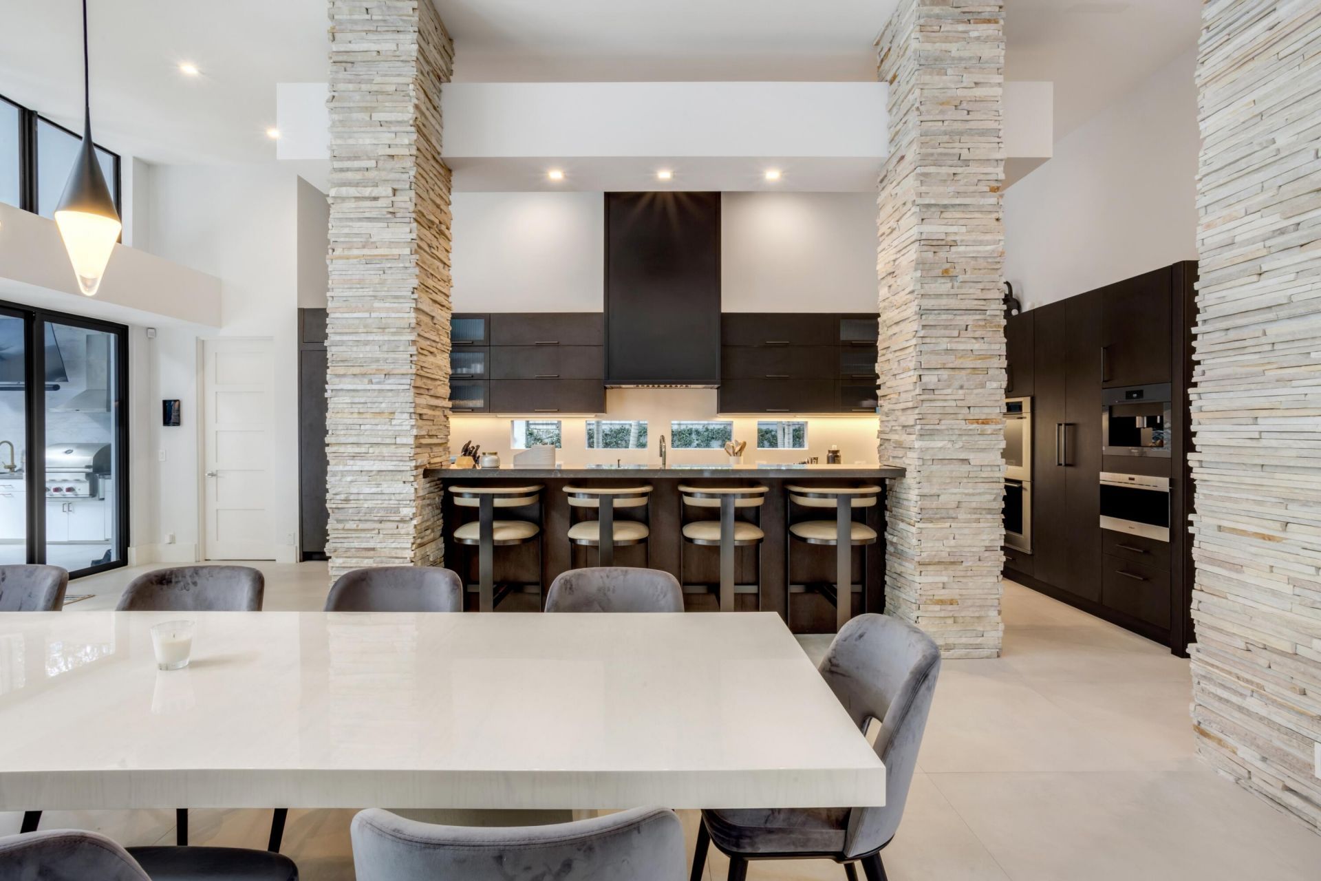 1080 Lake Drive, Delray Beach, FL 33444 Photo