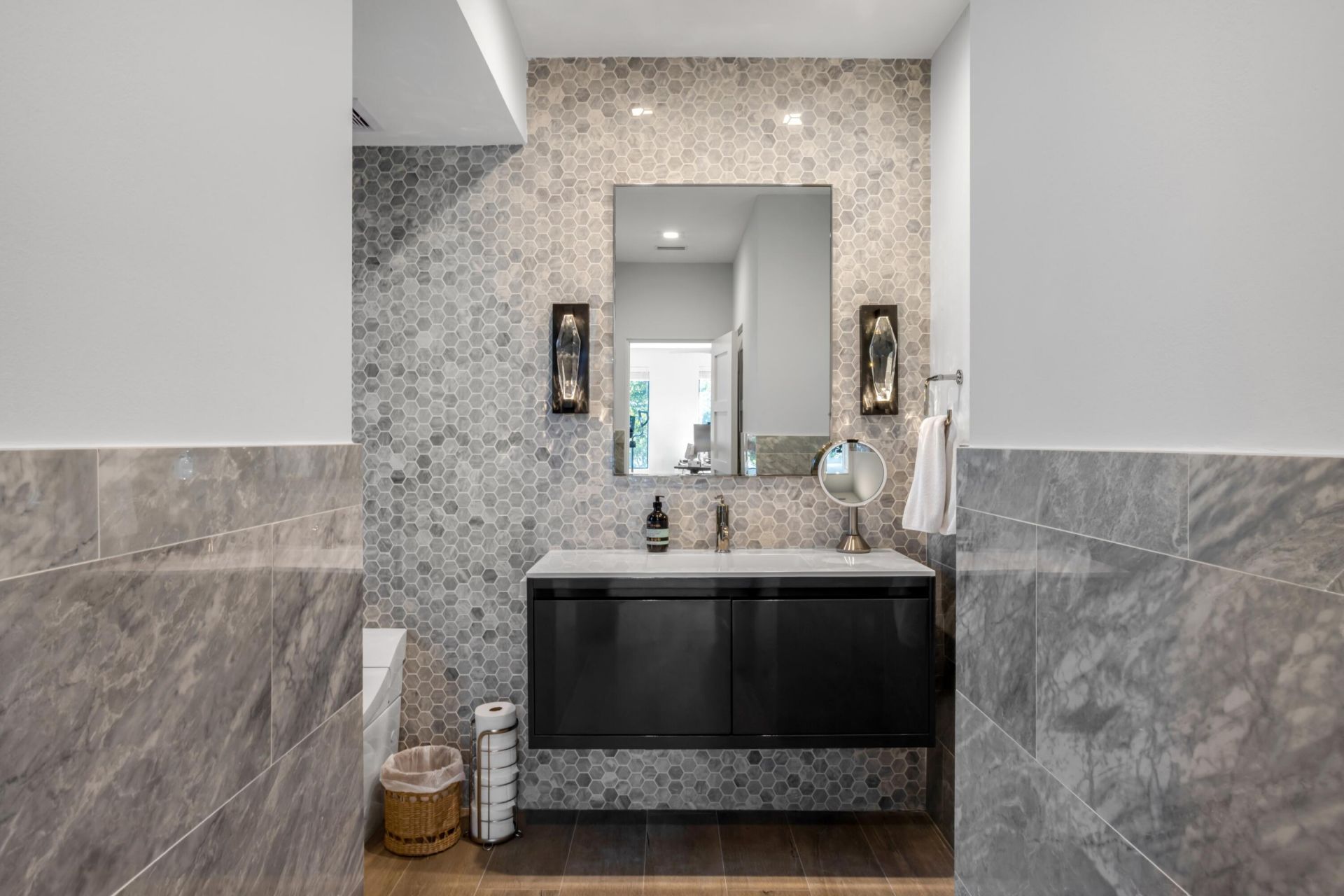 1080 Lake Drive, Delray Beach, FL 33444 Photo