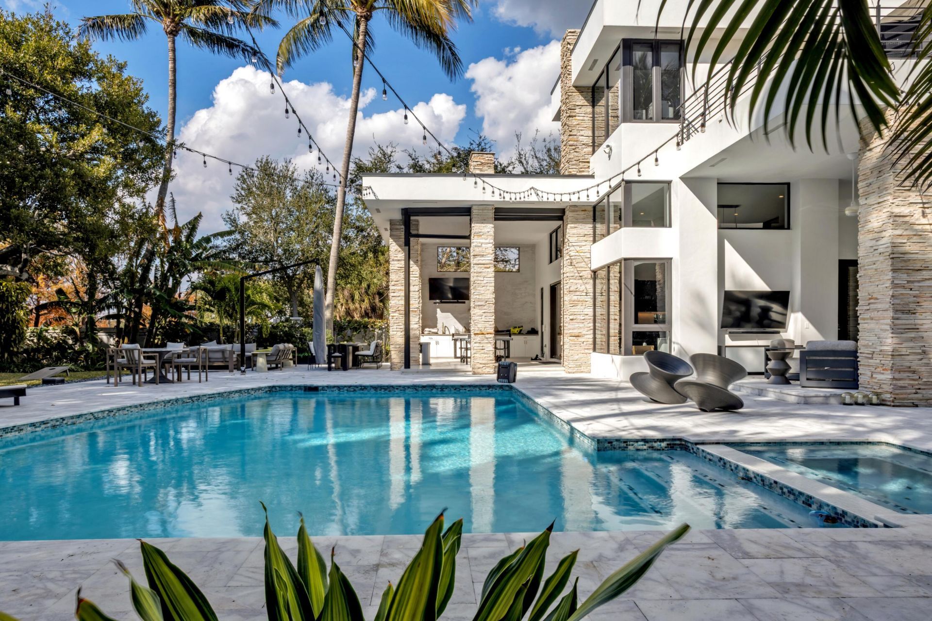 1080 Lake Drive, Delray Beach, FL 33444 Photo