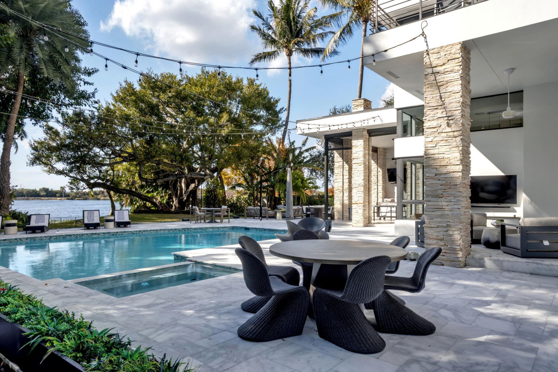 1080 Lake Drive, Delray Beach, FL 33444 Photo