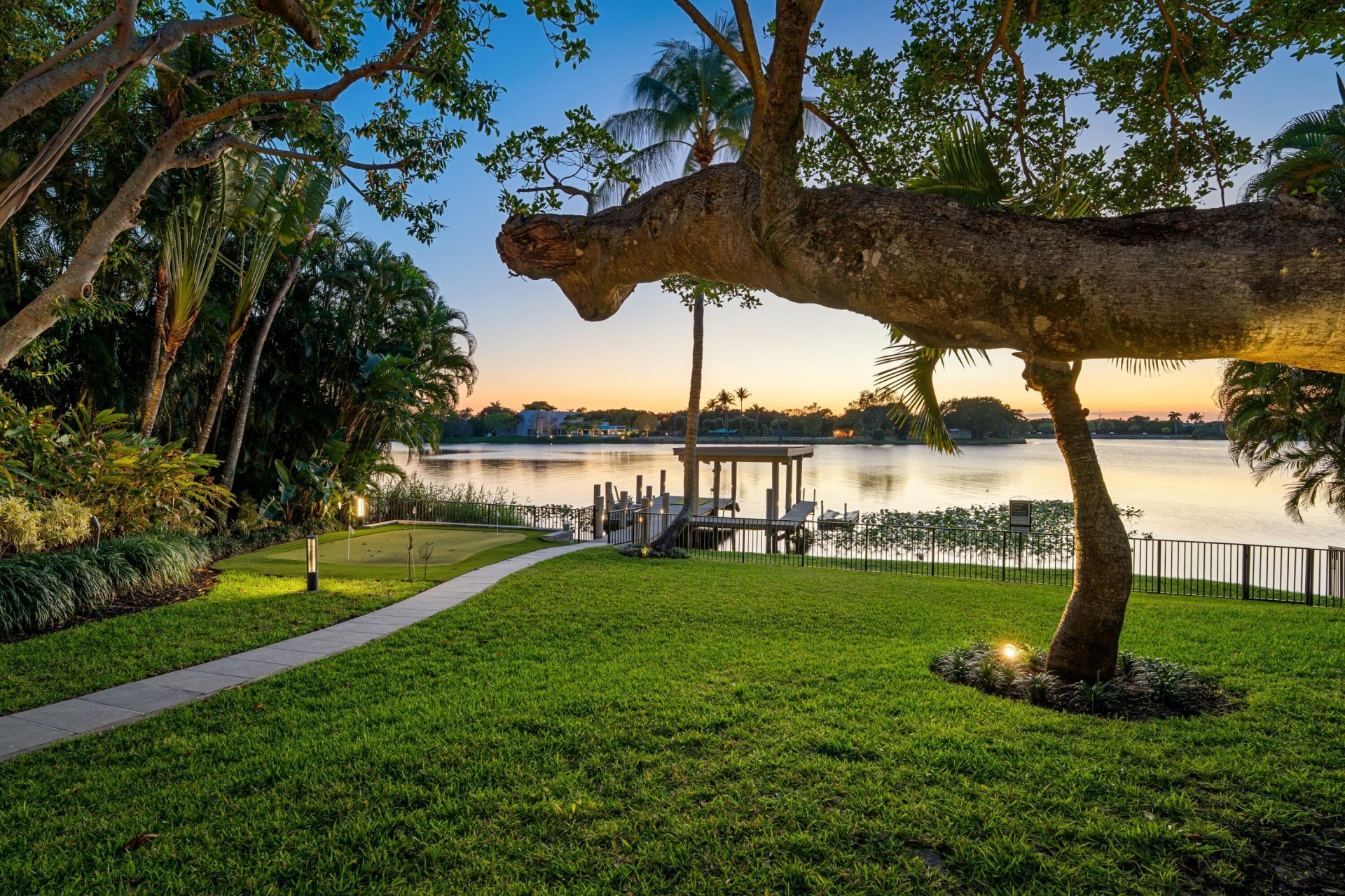 1080 Lake Drive, Delray Beach, FL 33444 Photo