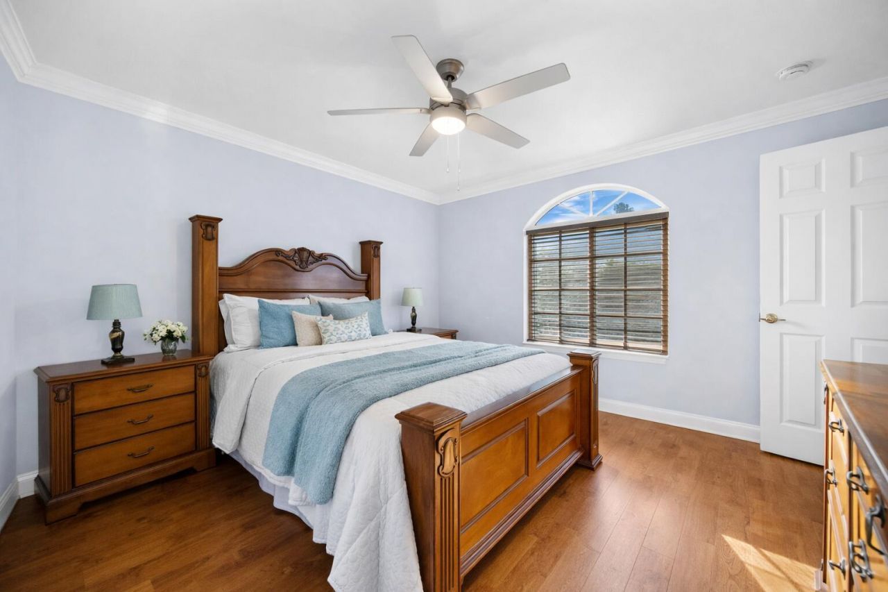 6934 Grapeview Boulevard, The Acreage, FL 33470 Photo