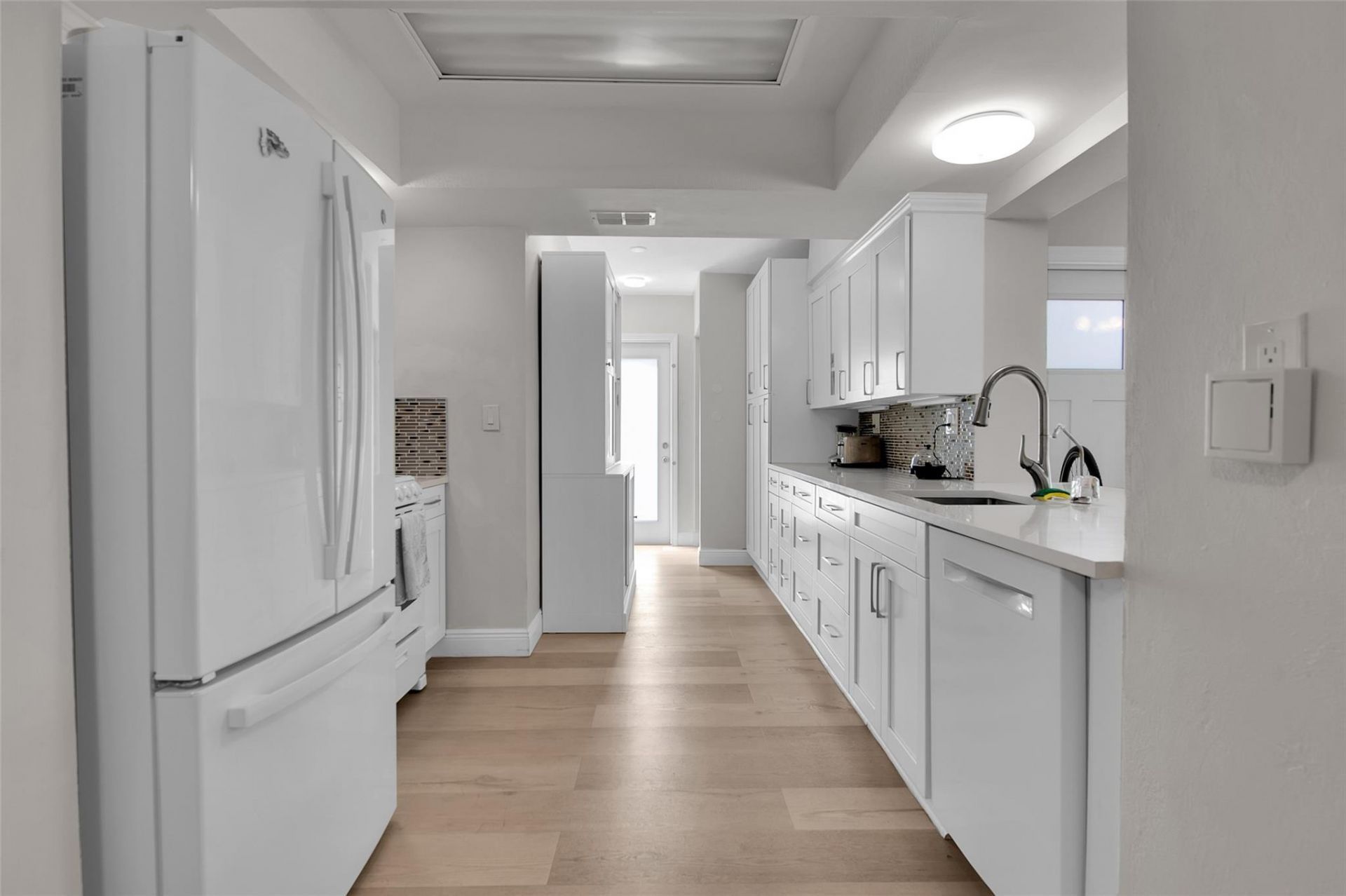 4905 NW 47th Avenue, Tamarac, FL 33319 Photo